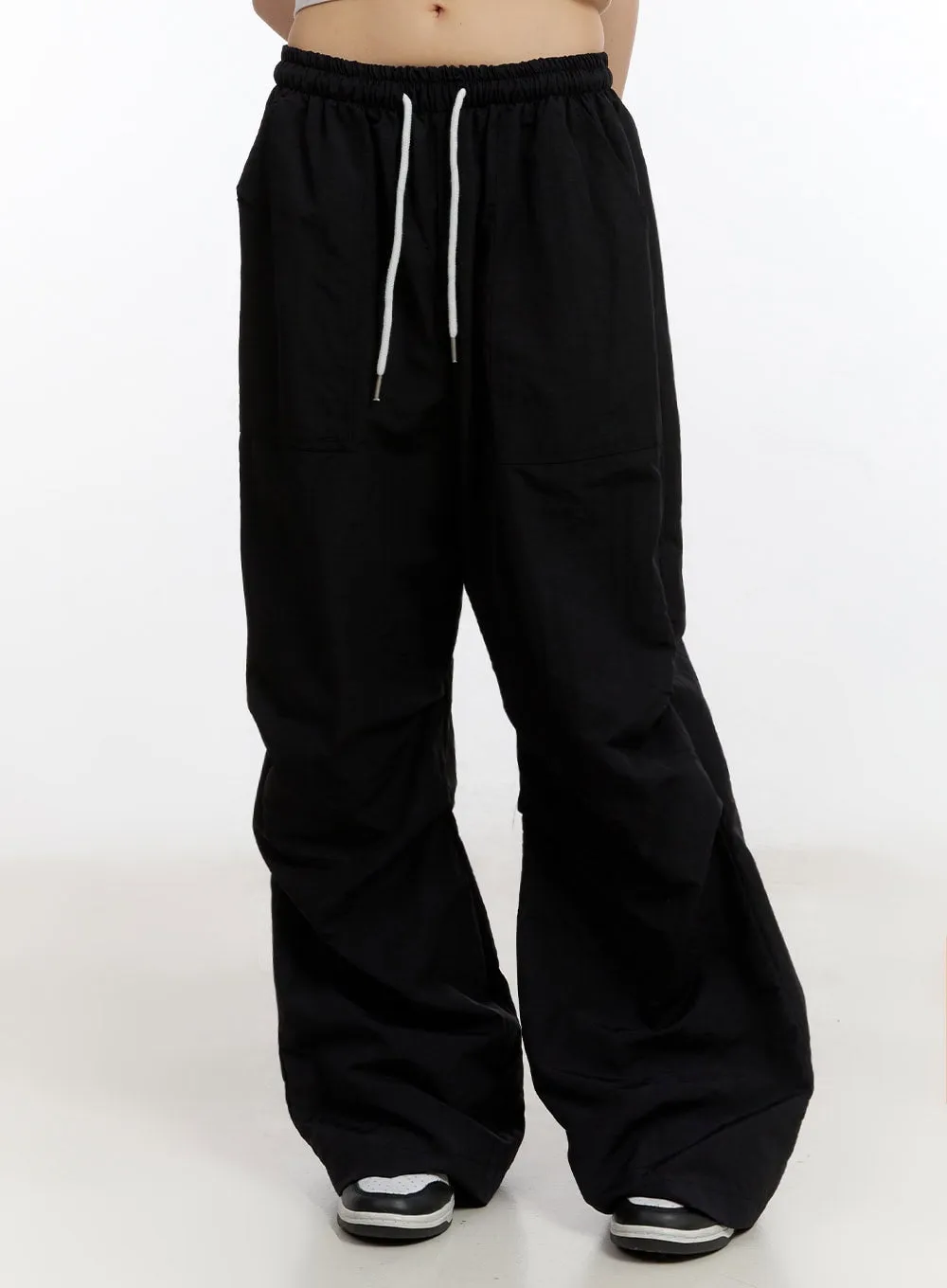 Pintuck Pocket Wide-Fit Sweatpants CA504