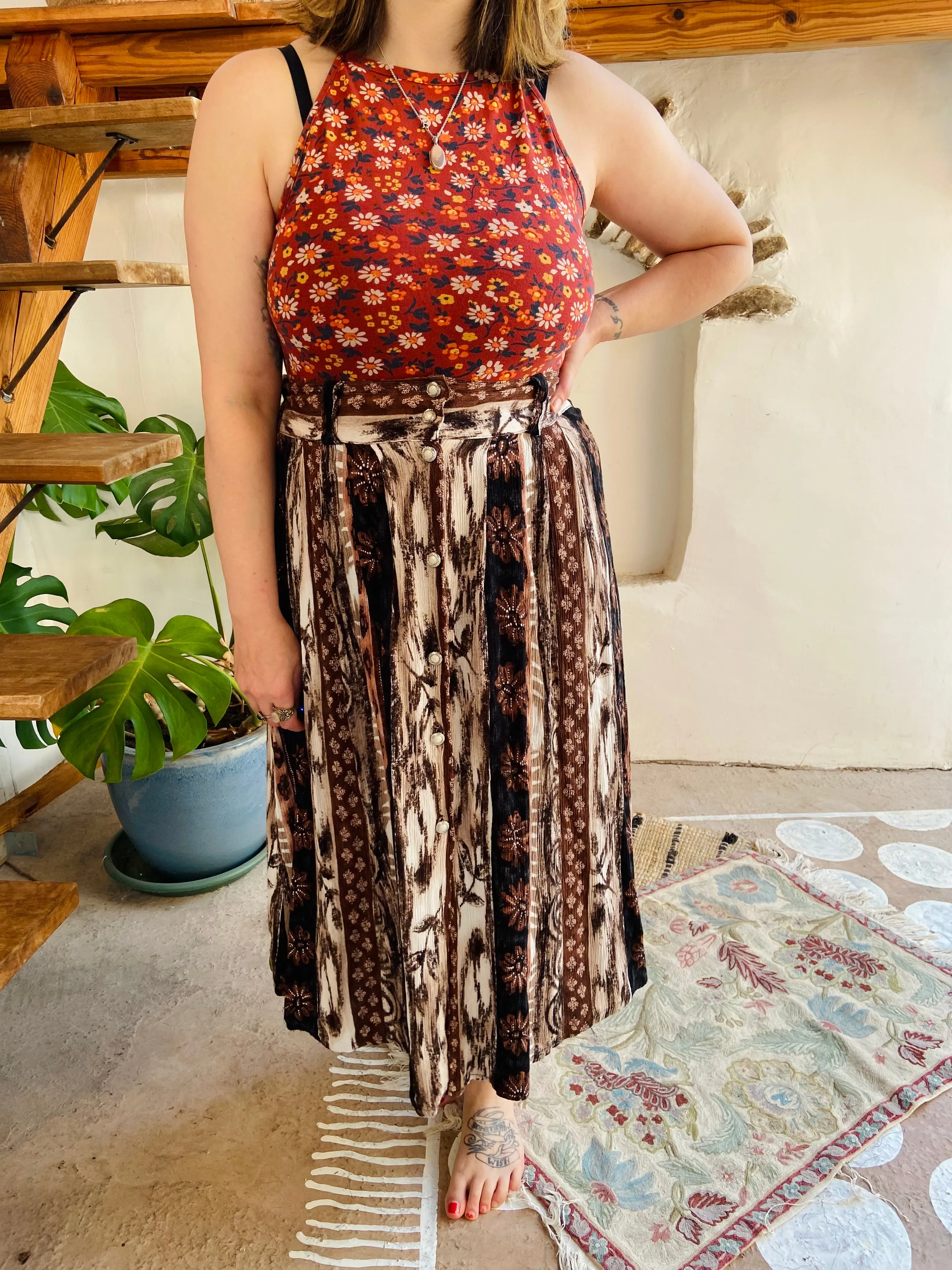 VINTAGE 90’s Brown Bohemian Pattern Midi Skirt - S/M